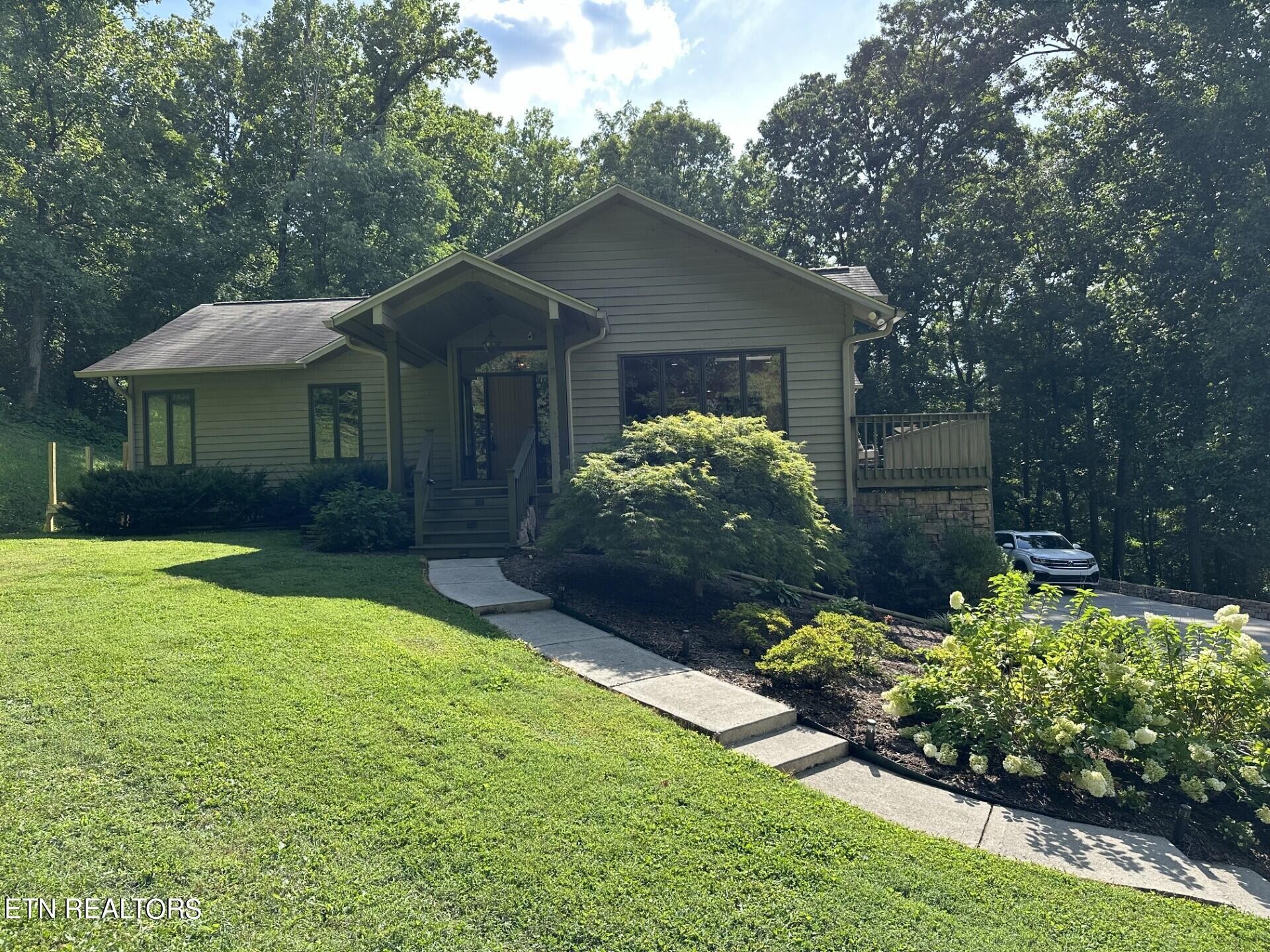 6520 Beaver Ridge Road Knoxville, TN 37931 - Photo 1 of 55 Gallery Image 1