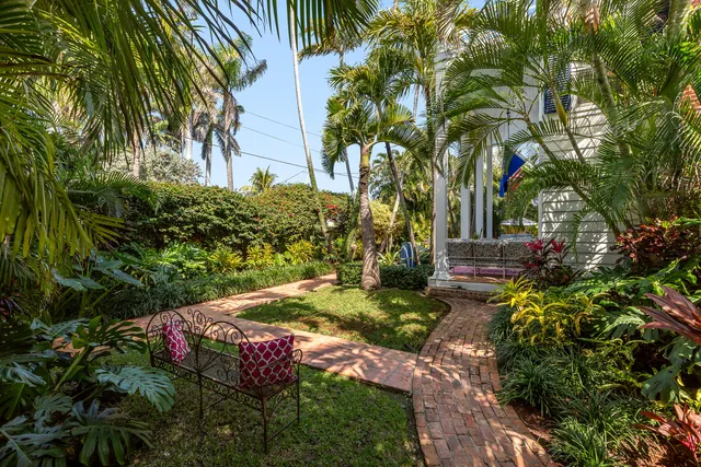 $5,750,000 | 906 Johnson Street, Key West, FL 33040