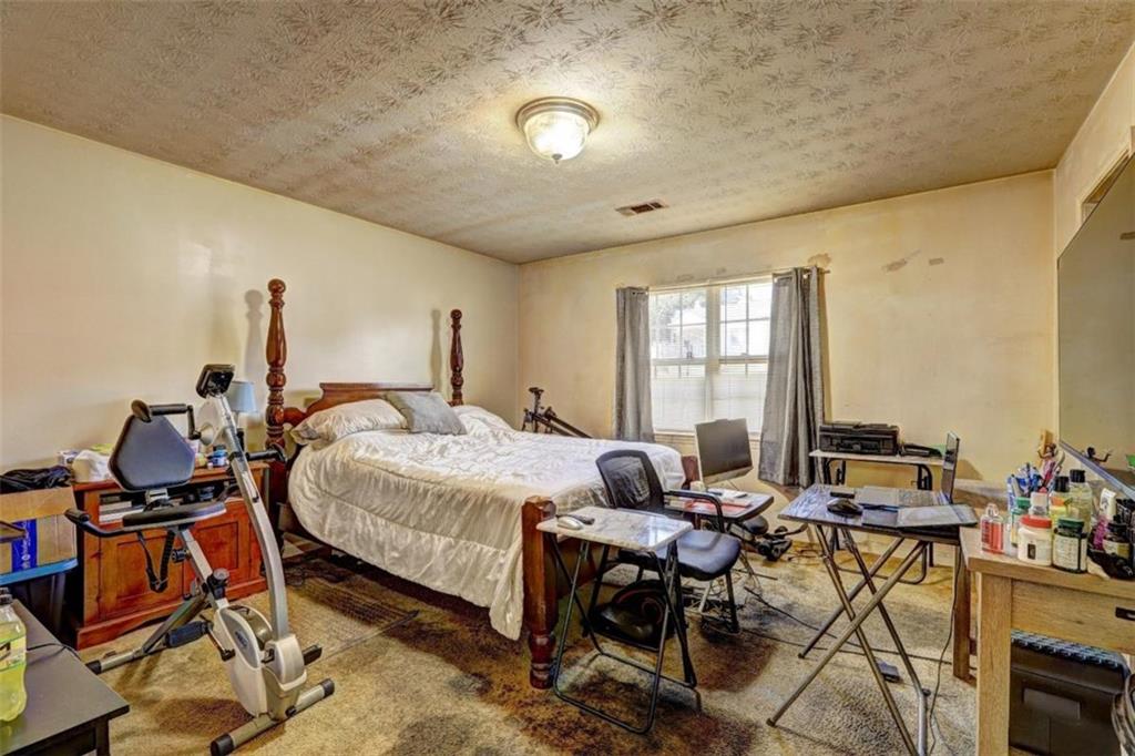 241 Ash Street Social Circle, GA 30025 - Photo 4 of 20