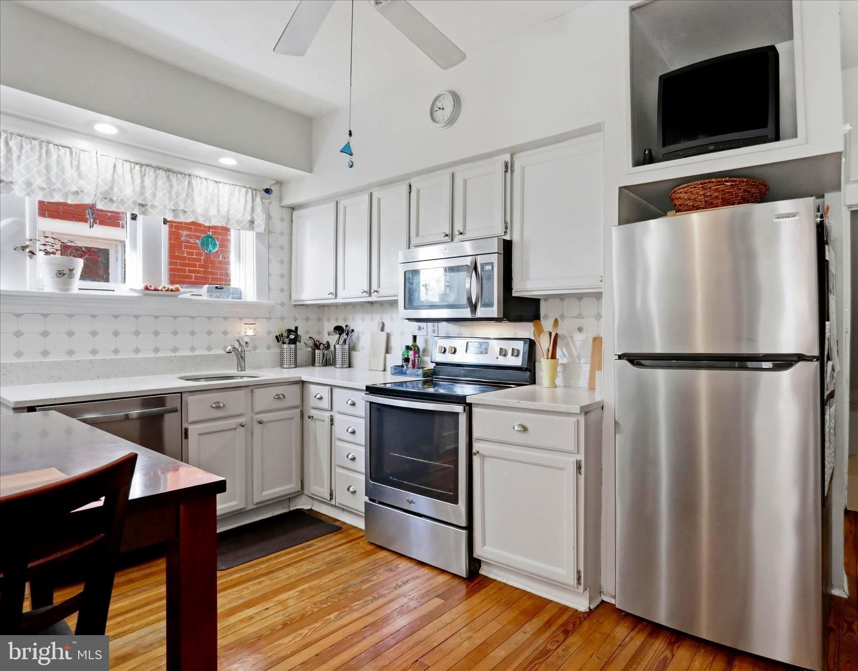 520 Elm Street Frederick, MD 21701 - Photo 9 of 30