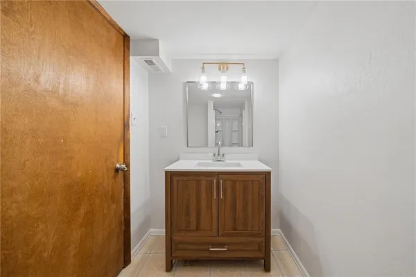 $245,000 | 1217 Monongahela Boulevard, White Oak, PA 15131