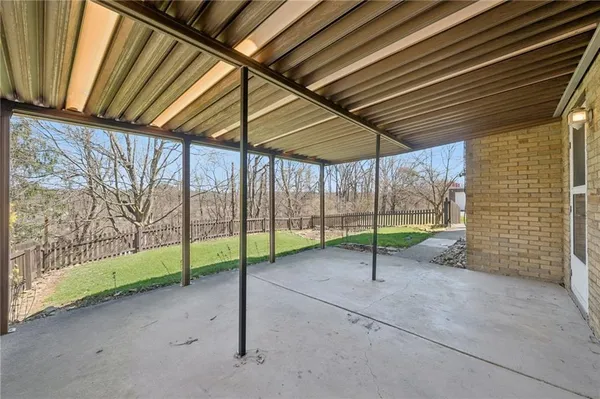 $245,000 | 1217 Monongahela Boulevard, White Oak, PA 15131