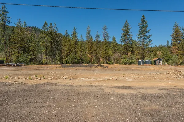 a view of outdoor space with mountain view