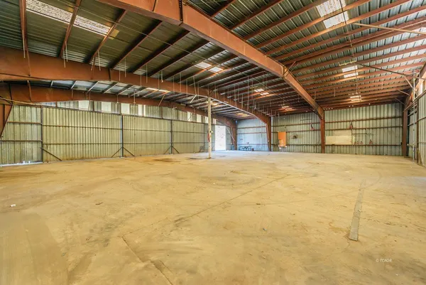 a view of a garage