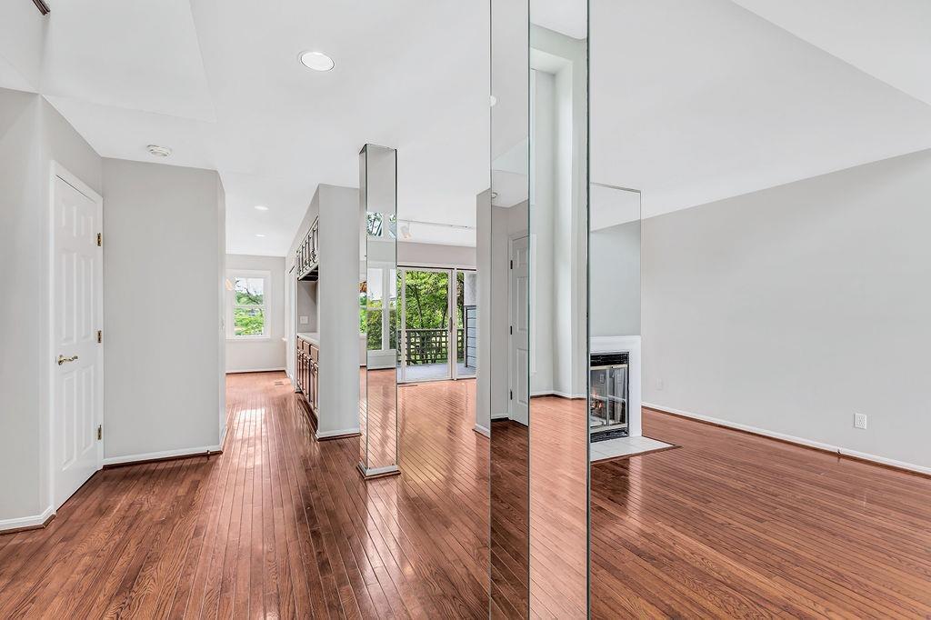 8805 Montgomery Road Cincinnati, OH 45236 - Photo 5 of 50 Gallery Image 5