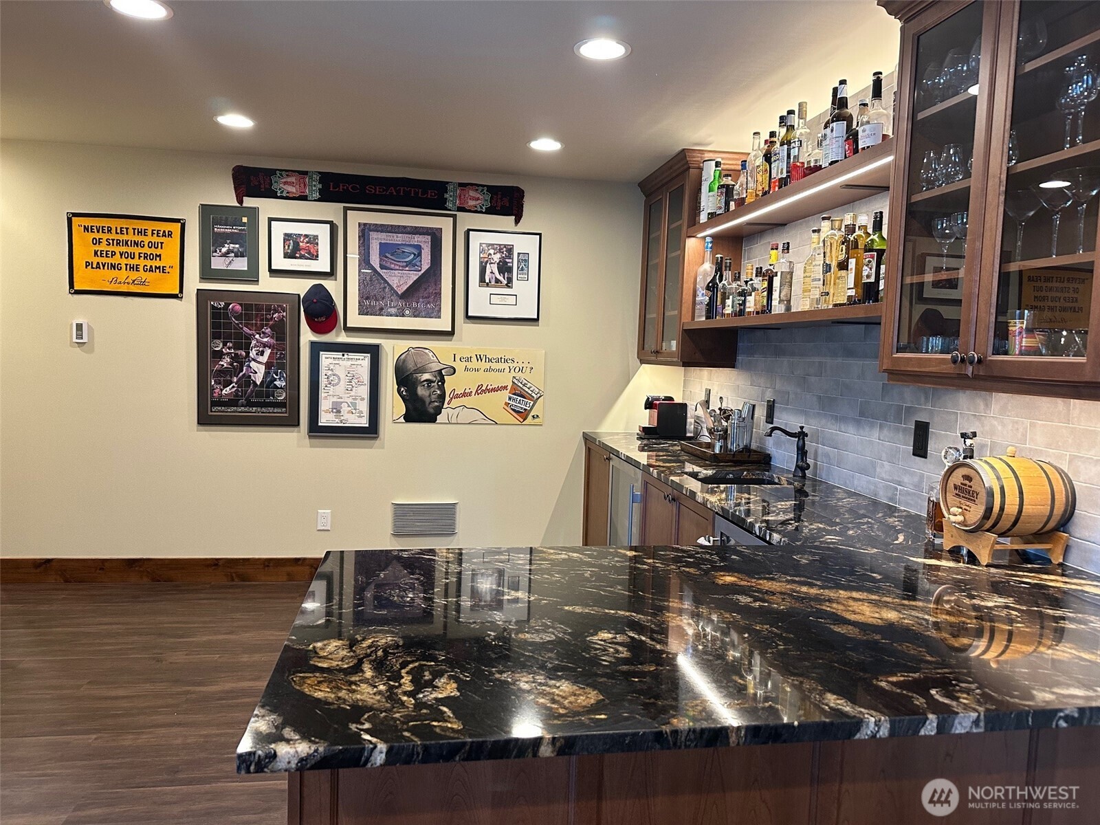 421 Meadow Ridge Drive Cle Elum, WA 98922 - Photo 28 of 39 a kitchen with stainless steel appliances granite countertop a stove and a sink