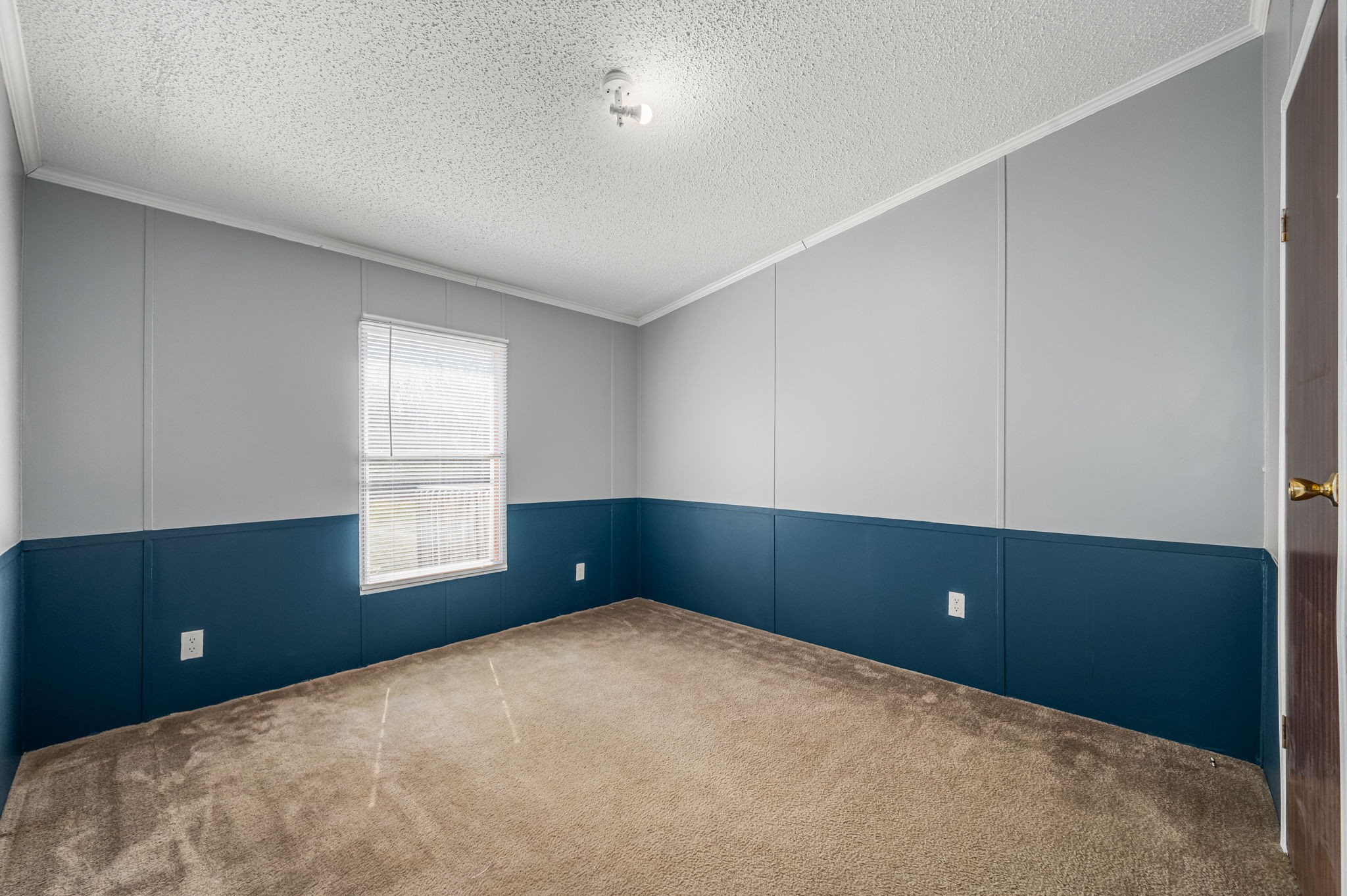 1174 Throneberry Road Normandy, TN 37360 - Photo 21 of 29 a room with a window and cabinet