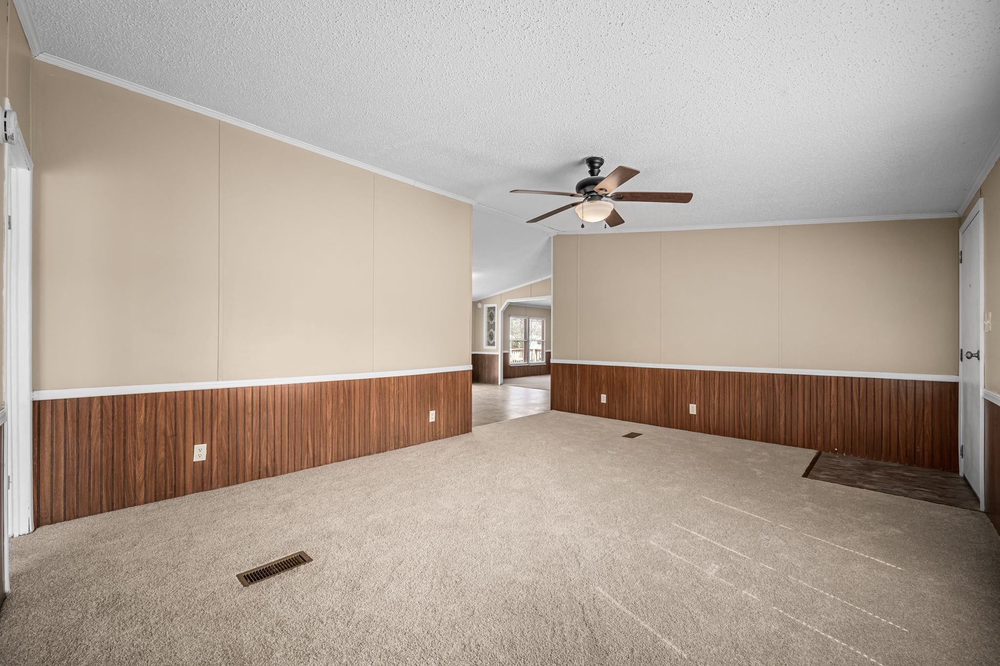 1174 Throneberry Road Normandy, TN 37360 - Photo 3 of 29 a view of an empty room