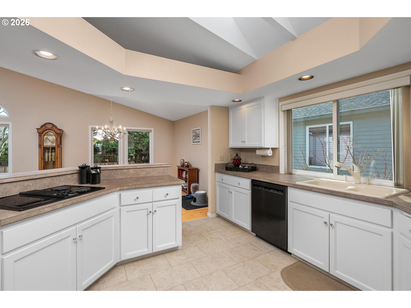 12664 Southwest Bexley Lane Portland, OR 97224 - Photo 15 of 48 Kitchen