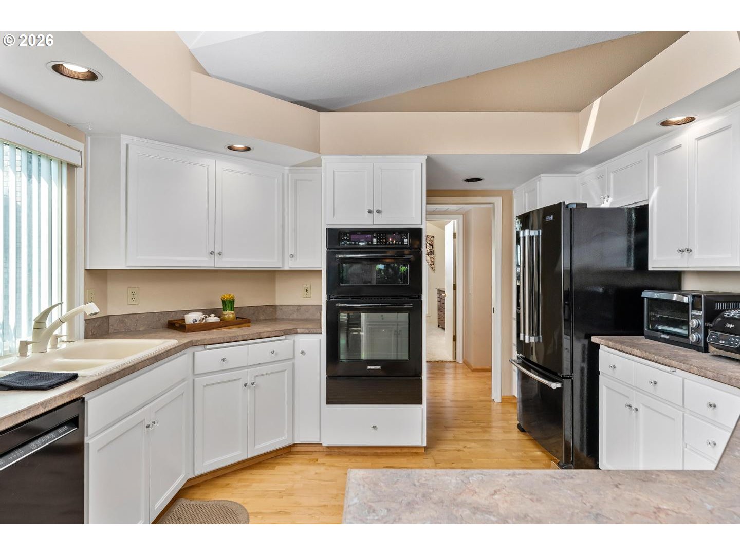 12664 Southwest Bexley Lane Portland, OR 97224 - Photo 16 of 48 Kitchen