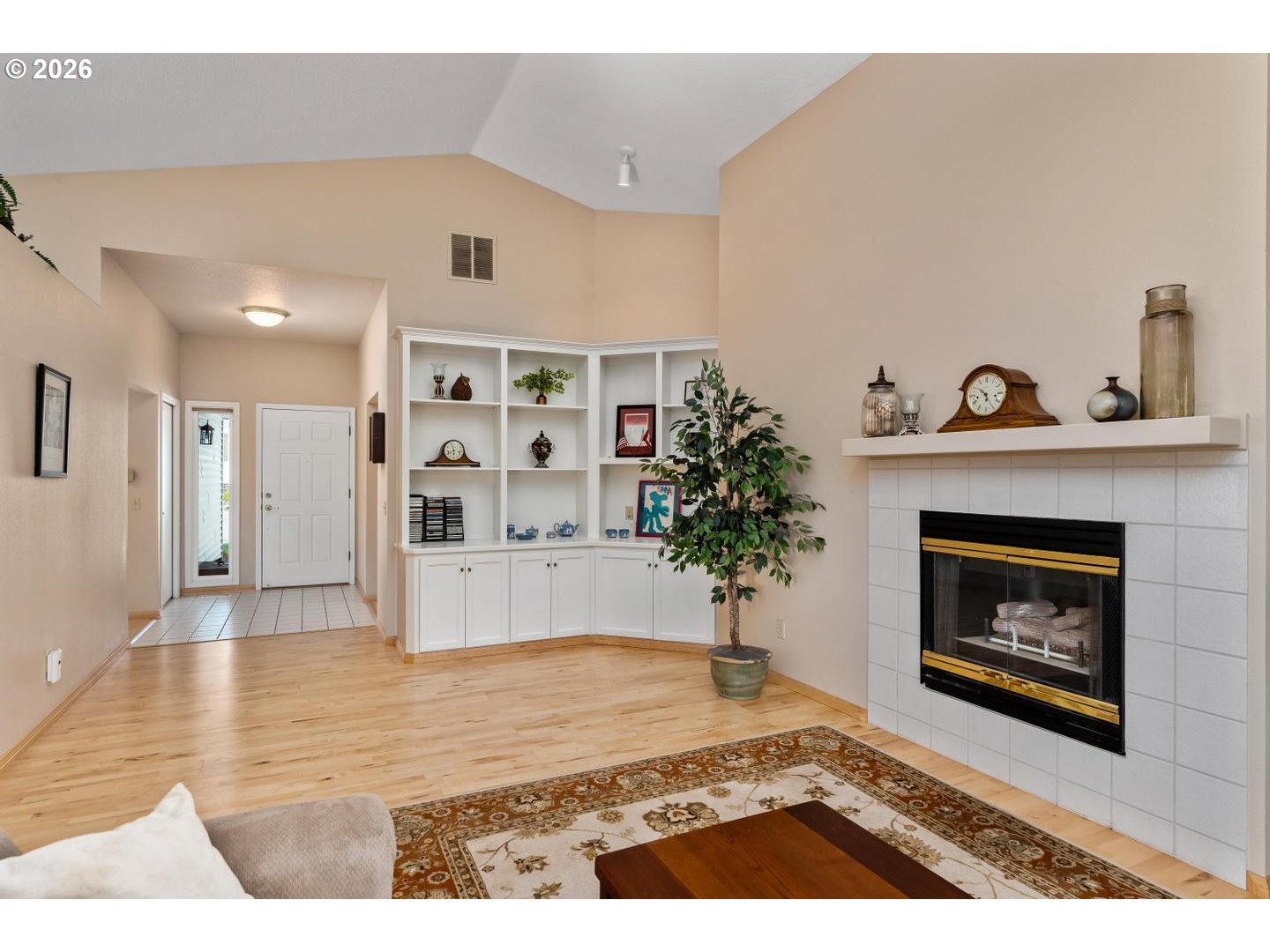 12664 Southwest Bexley Lane Portland, OR 97224 - Photo 4 of 48 Great Room