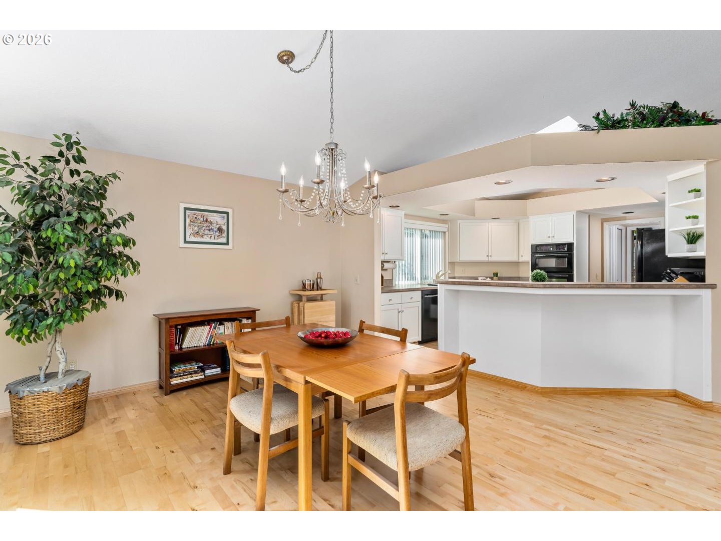 12664 Southwest Bexley Lane Portland, OR 97224 - Photo 9 of 48 Dining Area