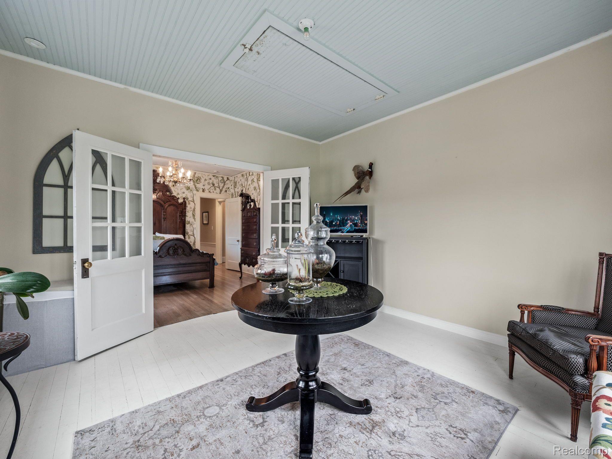 119 South Adams Road Birmingham, MI 48009 - Photo 39 of 73 Sleeping Porch