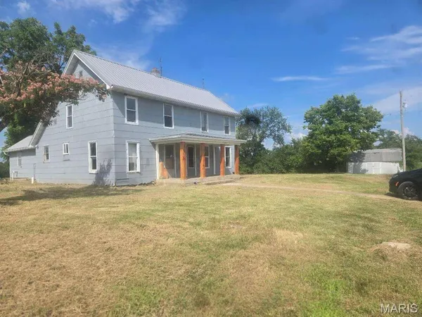 $1,029,000 | 6421 Knernschield Road, Russellville, MO 65074