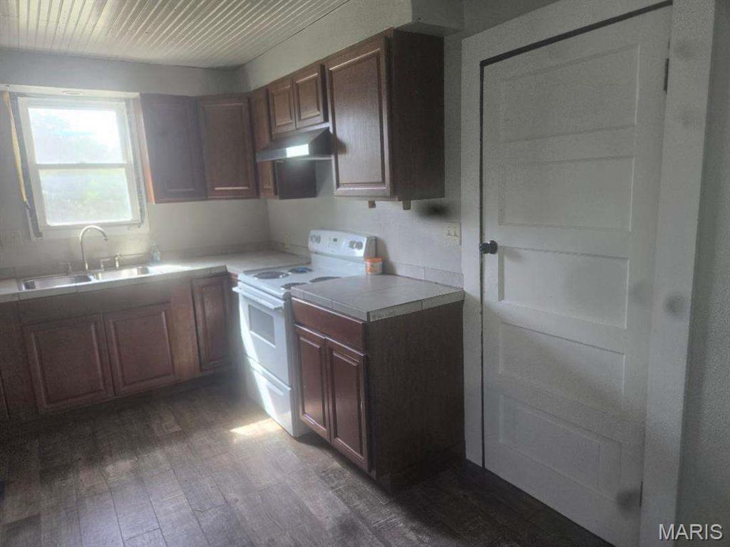 6421 Knernschield Road Russellville, MO 65074 - Photo 8 of 12