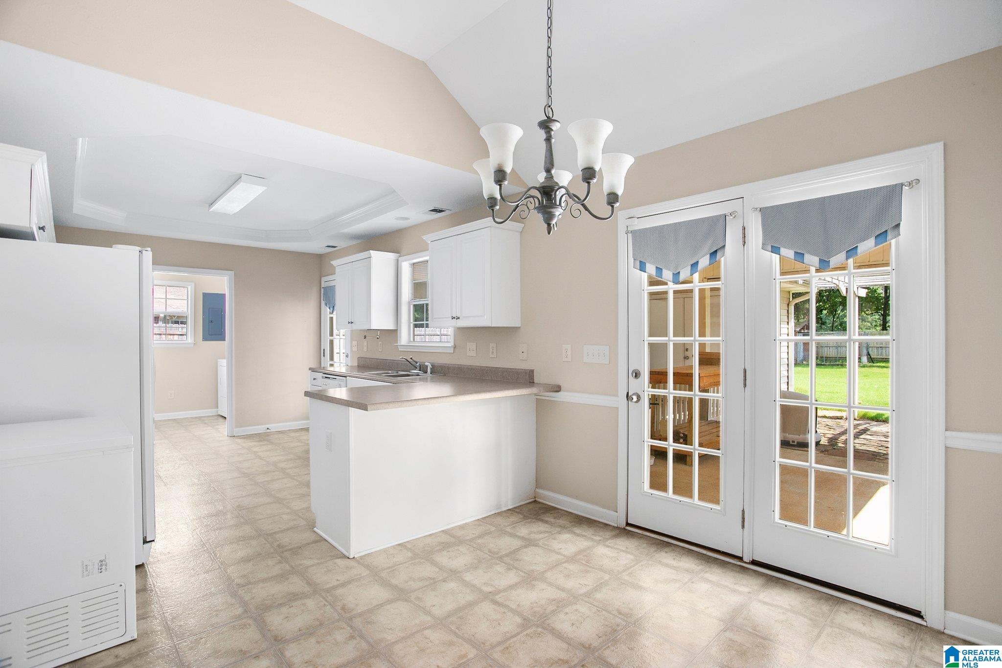216 Silverstone Lane Alabaster, AL 35007 - Photo 8 of 26