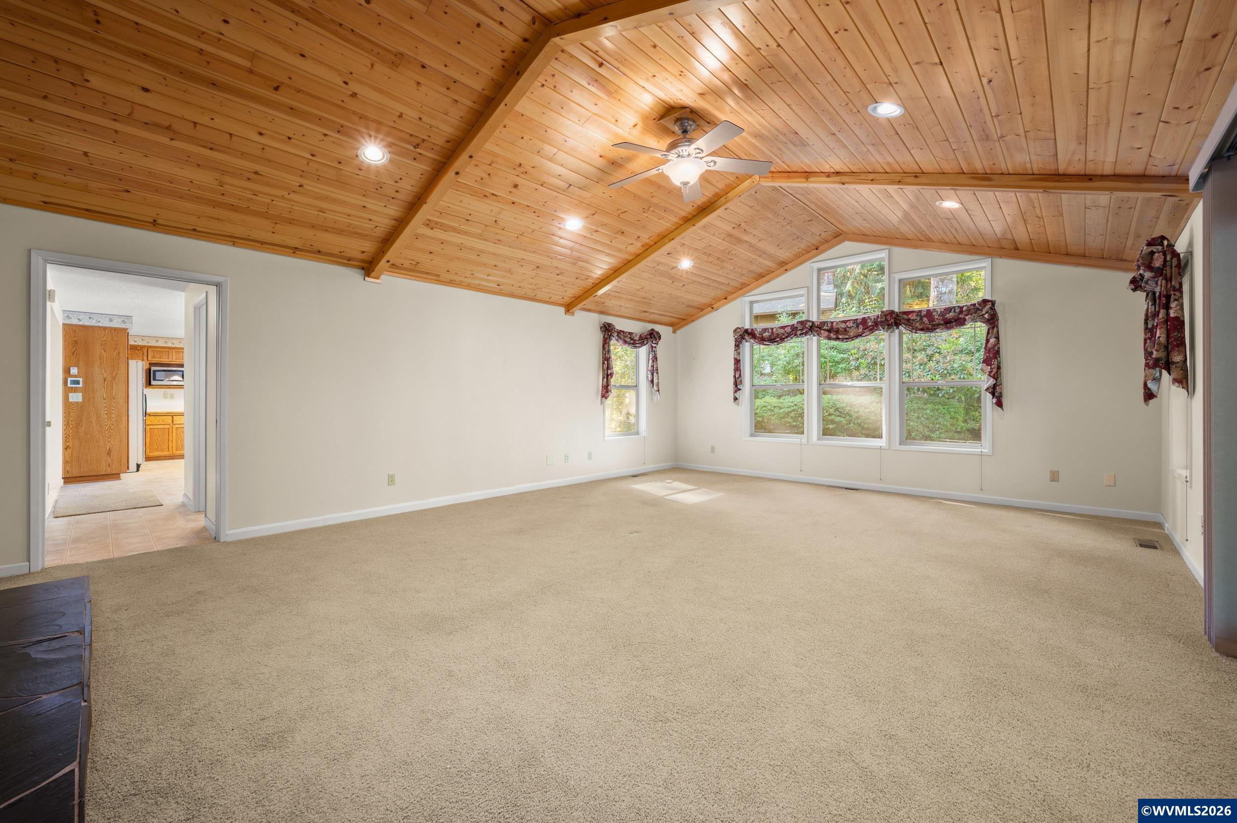 41886 Deerhorn Road Springfield, OR 97478 - Photo 17 of 49