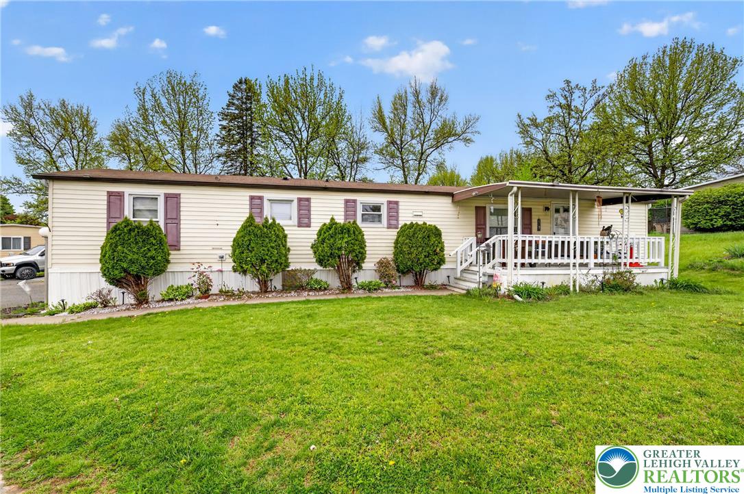 8766 Turkey Ridge Road Breinigsville, PA 18031 - Photo 1 of 35