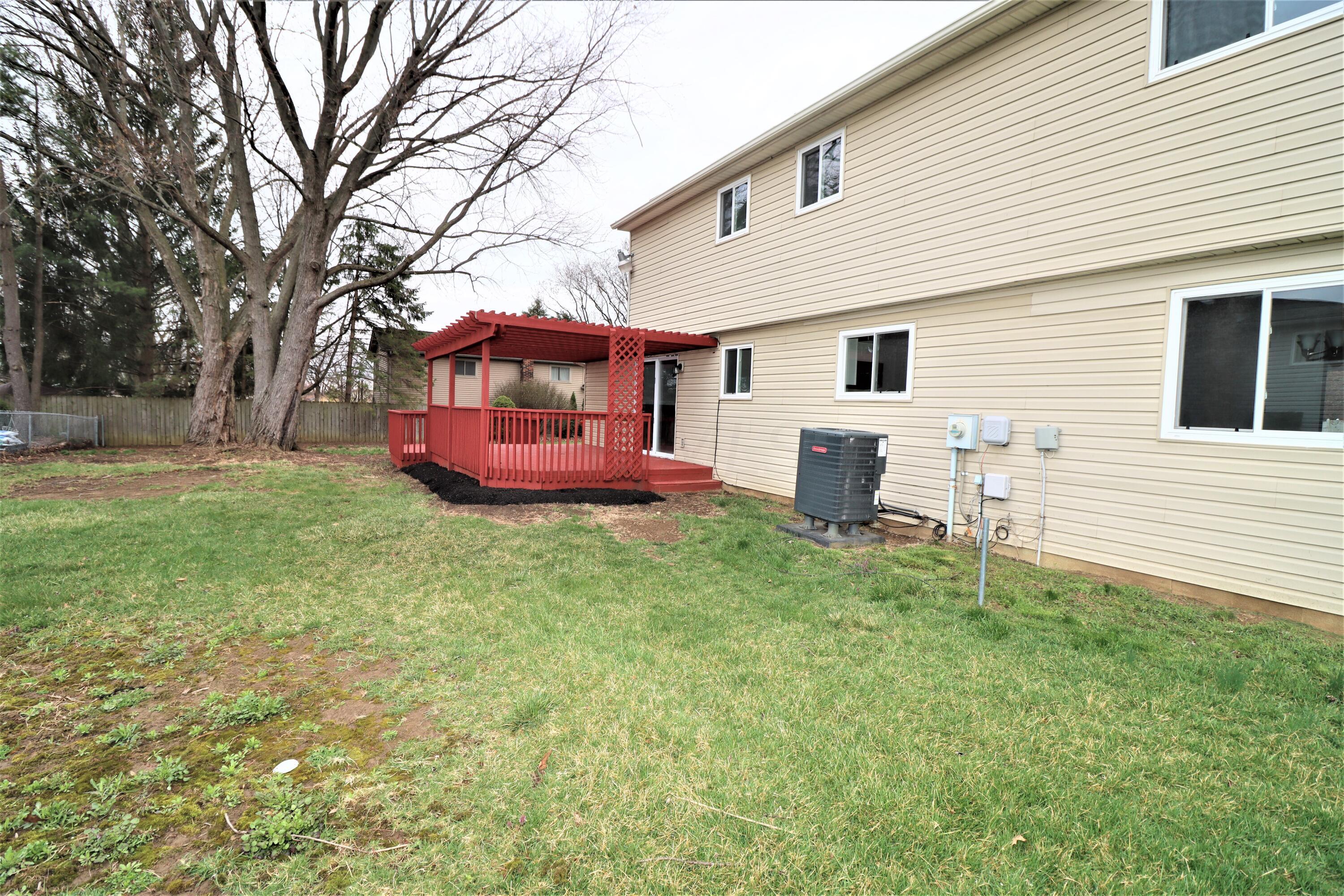 823 Ronson Avenue Gahanna, OH 43230 - Photo 36 of 37 Back of Home