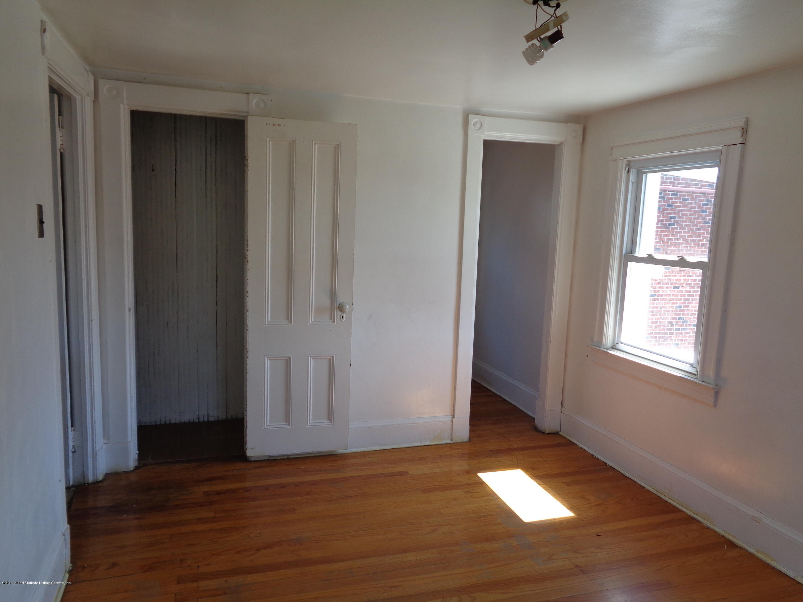 479 Morningstar Road Staten Island, NY 10303 - Photo 9 of 23 2020-06-22 10.13.50