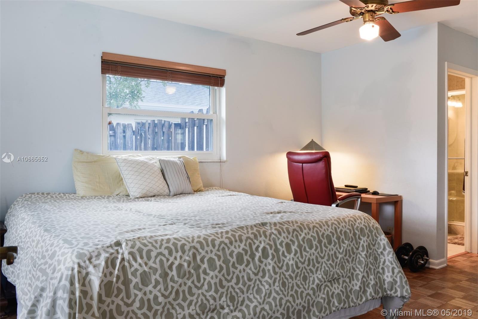 108 Winged Foot Lane Boca Raton, FL 33431 - Photo 10 of 28 Gallery Image 10