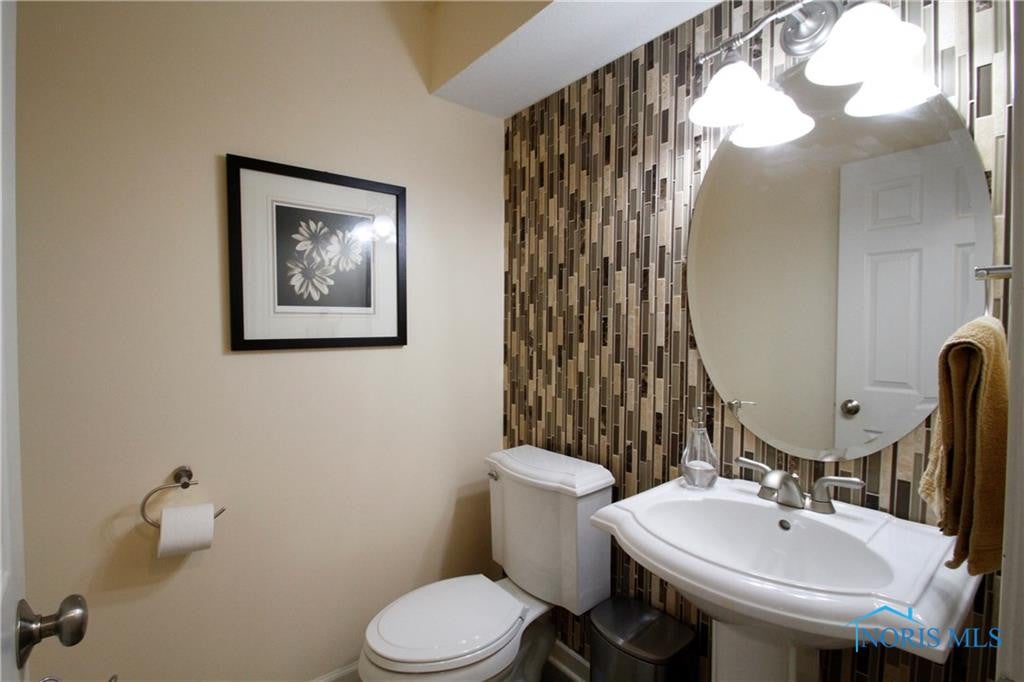 2514 Spruce Loop Road Sylvania, OH 43560 - Photo 19 of 35 Gallery Image 19