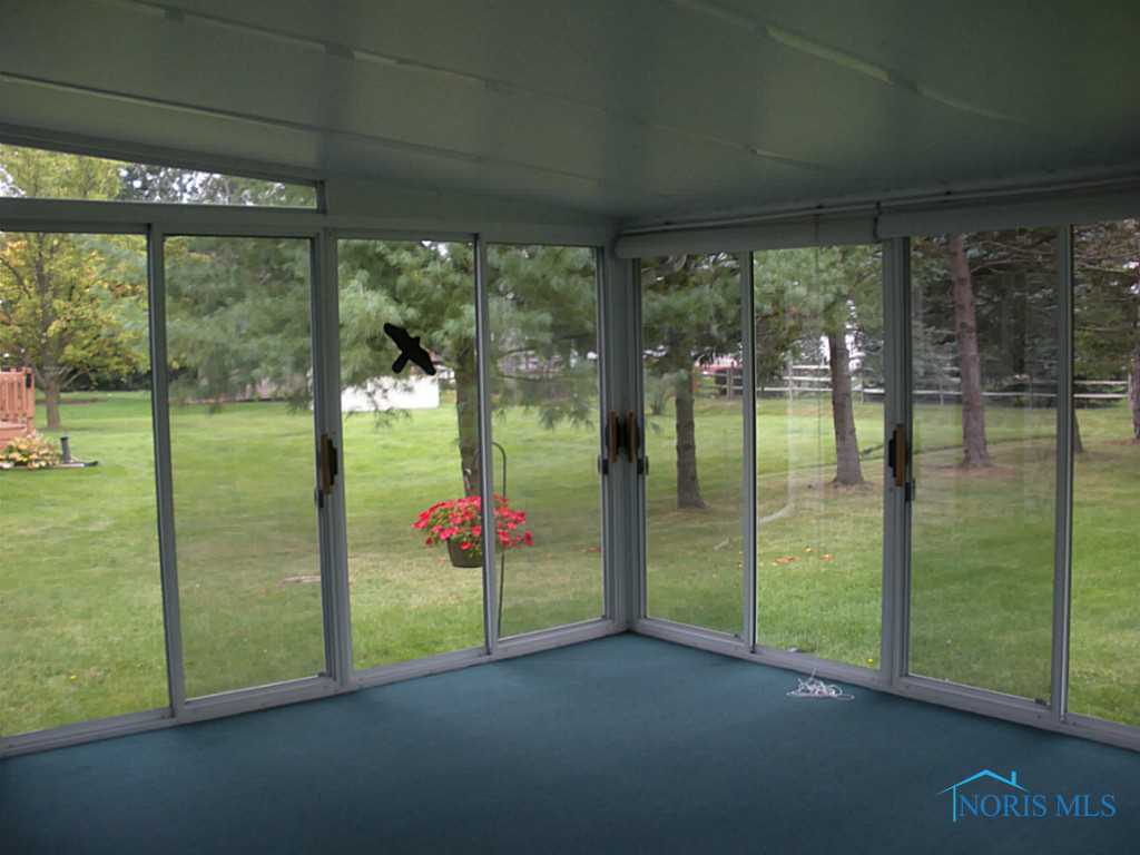 28623 White Road Perrysburg, OH 43551 - Photo 7 of 15 Gallery Image 7