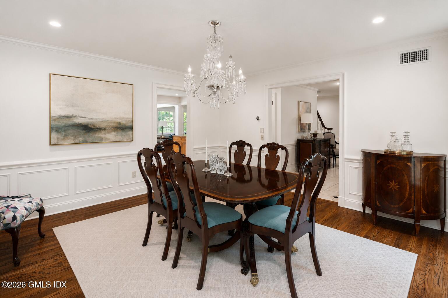 108 Perkins Road Greenwich, CT 06830 - Photo 12 of 39 162098D1-BB48-4B08-87F4-4872AD7F231B