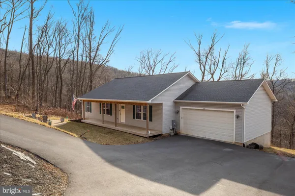 $510,000 | 145 Tulip Poplar Drive, Linden, VA 22642
