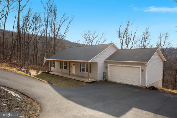 $510,000 | 145 Tulip Poplar Drive, Linden, VA 22642