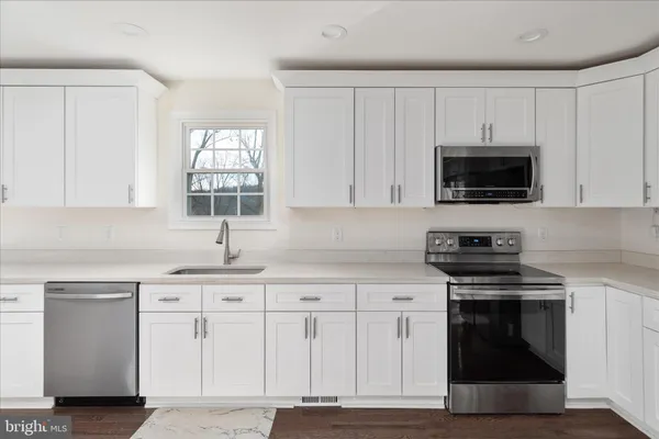 $510,000 | 145 Tulip Poplar Drive, Linden, VA 22642