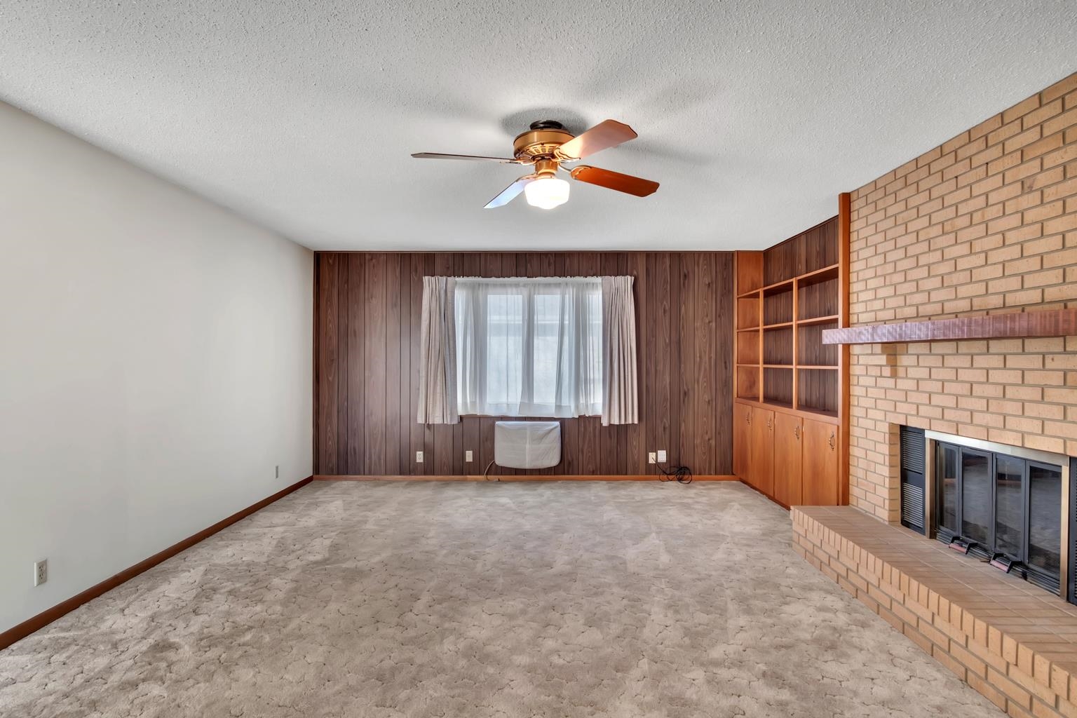 916 Spruce Street Halstead, KS 67056 - Photo 20 of 35