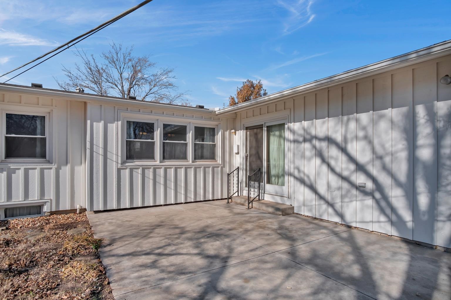916 Spruce Street Halstead, KS 67056 - Photo 33 of 35