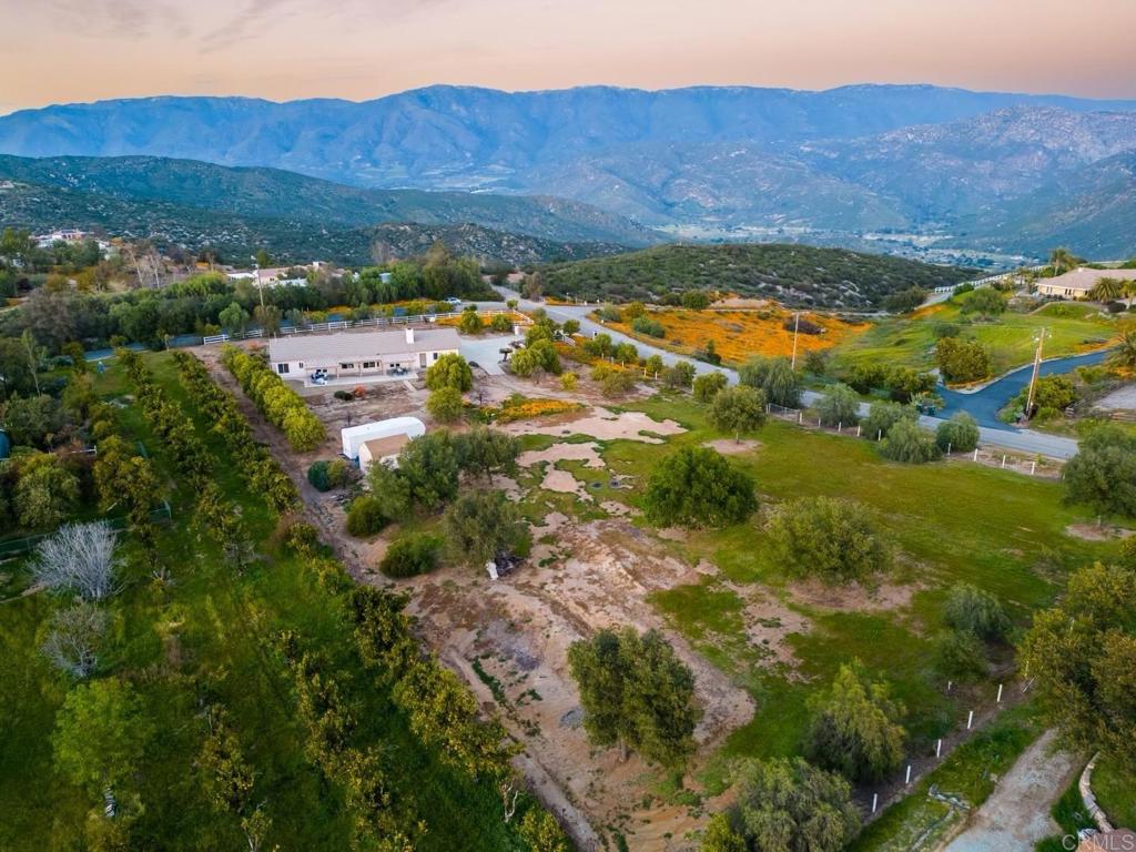 29076 Sunset Road Valley Center, CA 92082 - Photo 38 of 65