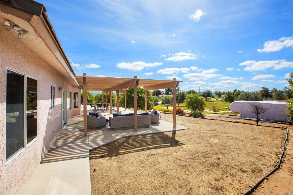 29076 Sunset Road Valley Center, CA 92082 - Photo 42 of 65