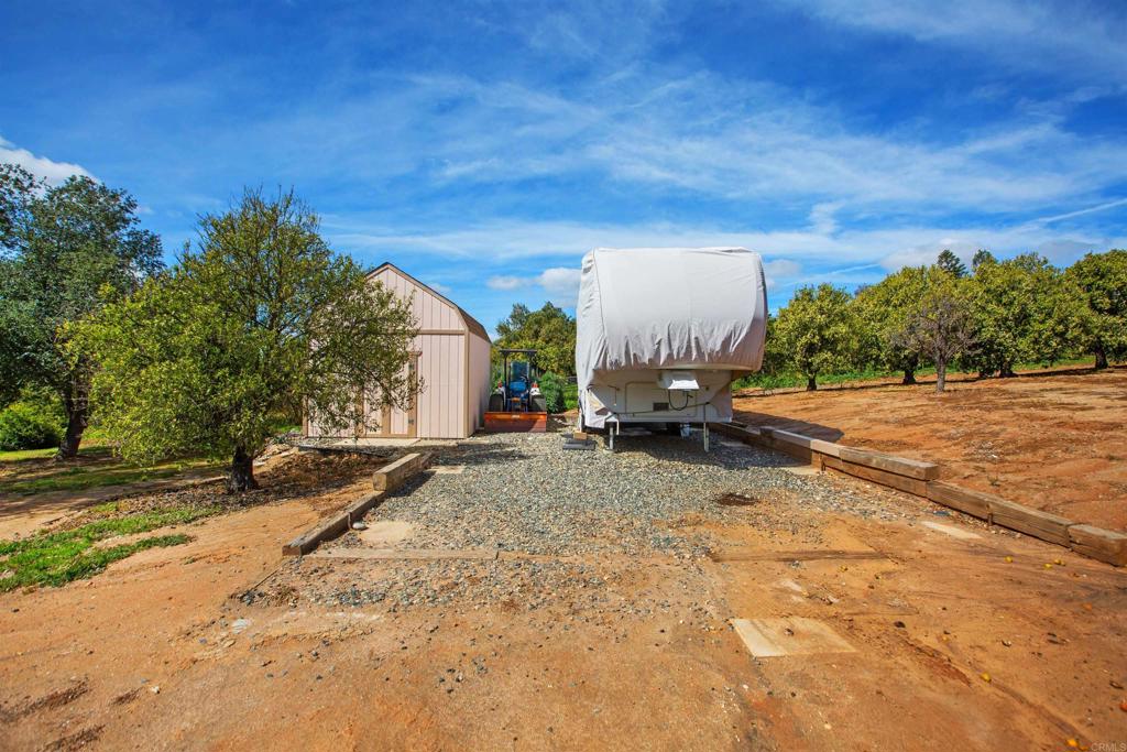 29076 Sunset Road Valley Center, CA 92082 - Photo 49 of 65