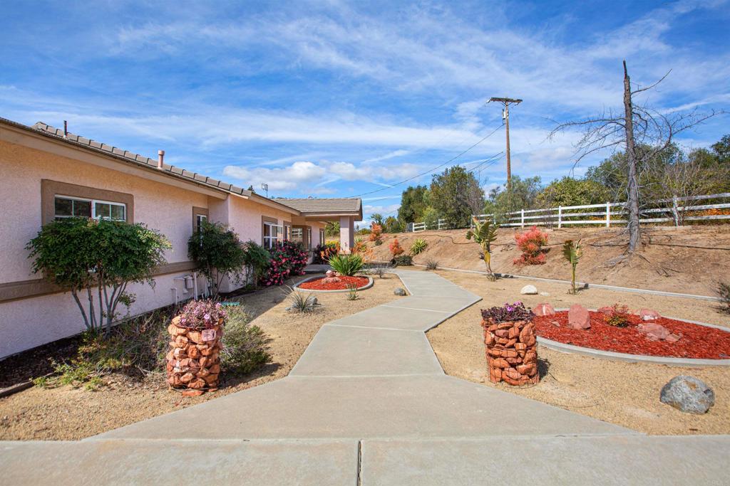 29076 Sunset Road Valley Center, CA 92082 - Photo 62 of 65