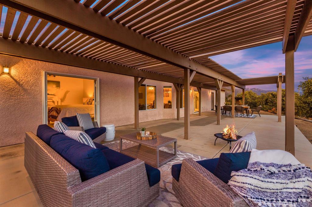 29076 Sunset Road Valley Center, CA 92082 - Photo 8 of 65