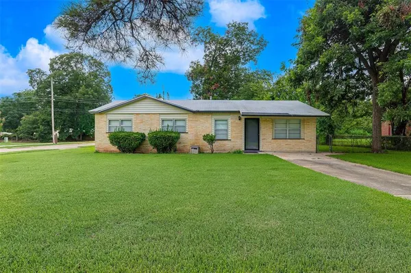 $1,400 | 1101 Shirley Lane, Bossier City, LA 71111