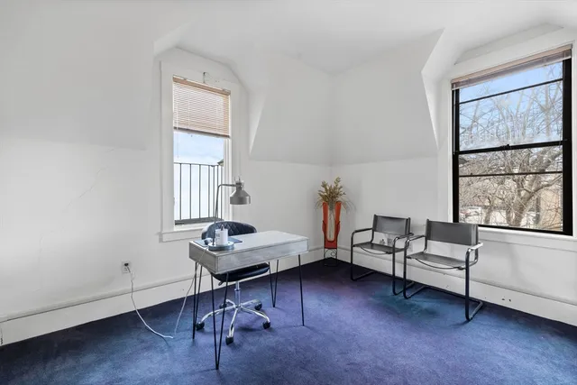 $4,300 | 3-5 Harvard Avenue, Unit 3, Brookline, MA 02446