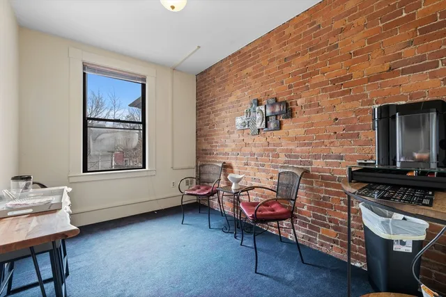 $4,300 | 3-5 Harvard Avenue, Unit 3, Brookline, MA 02446
