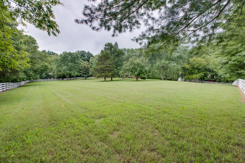 220 Green Road Franklin, TN 37069 - Photo 6 of 27 Gallery Image 6