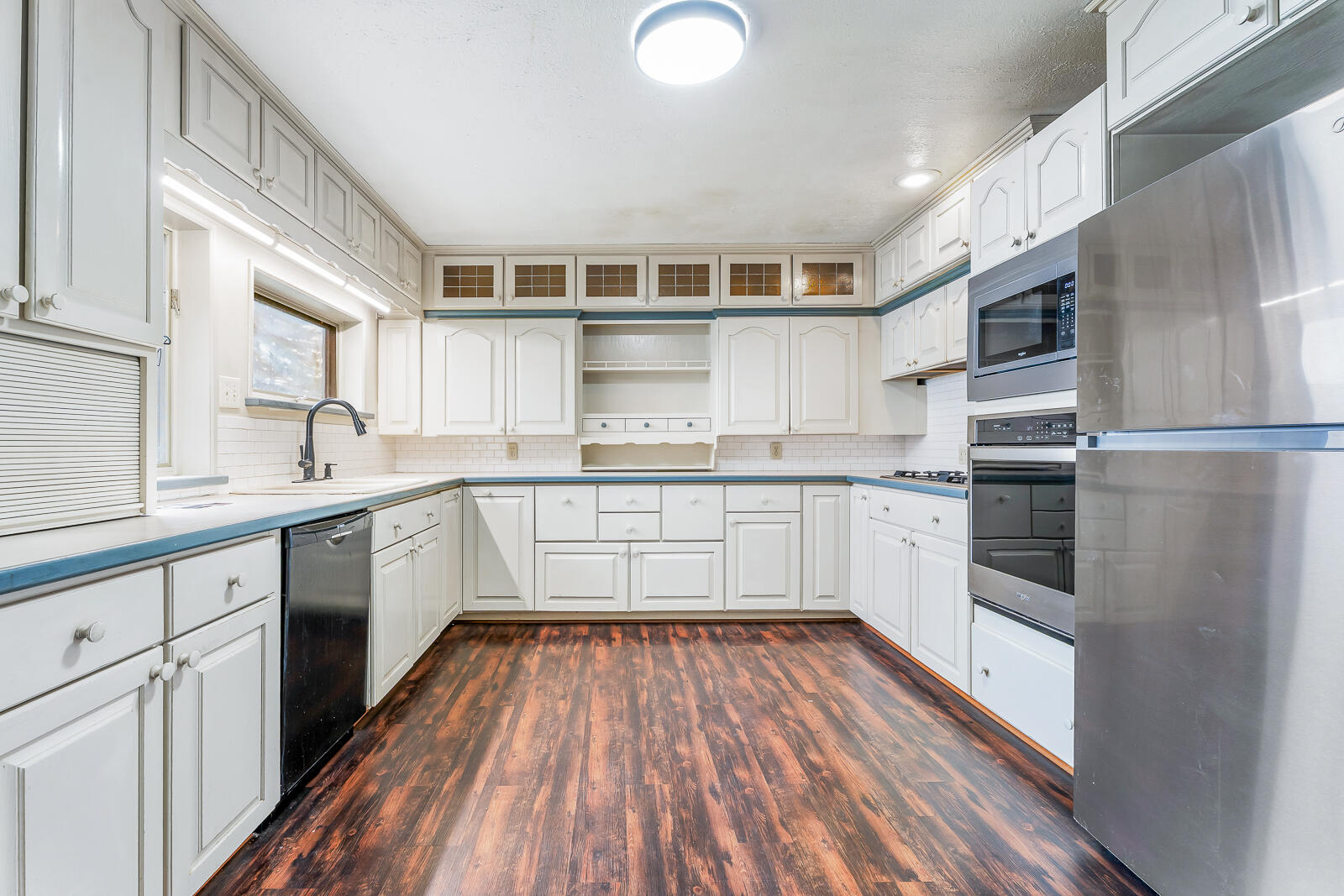 683 Waverly Road La Porte, IN 46350 - Photo 17 of 40 1600x1067