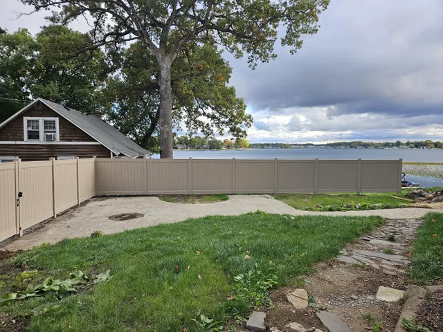 $649,000 | 683 Waverly Road, La Porte, IN 46350