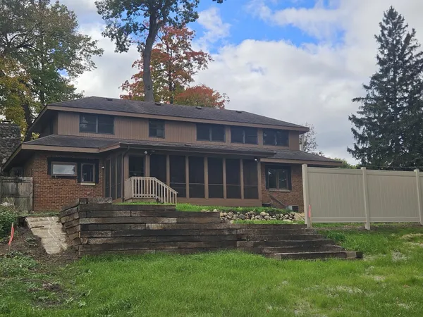 $649,000 | 683 Waverly Road, La Porte, IN 46350