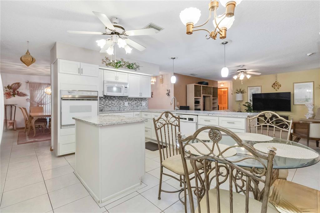 2501 Alton Road Deltona, FL 32738 - Photo 10 of 60 Gallery Image 10