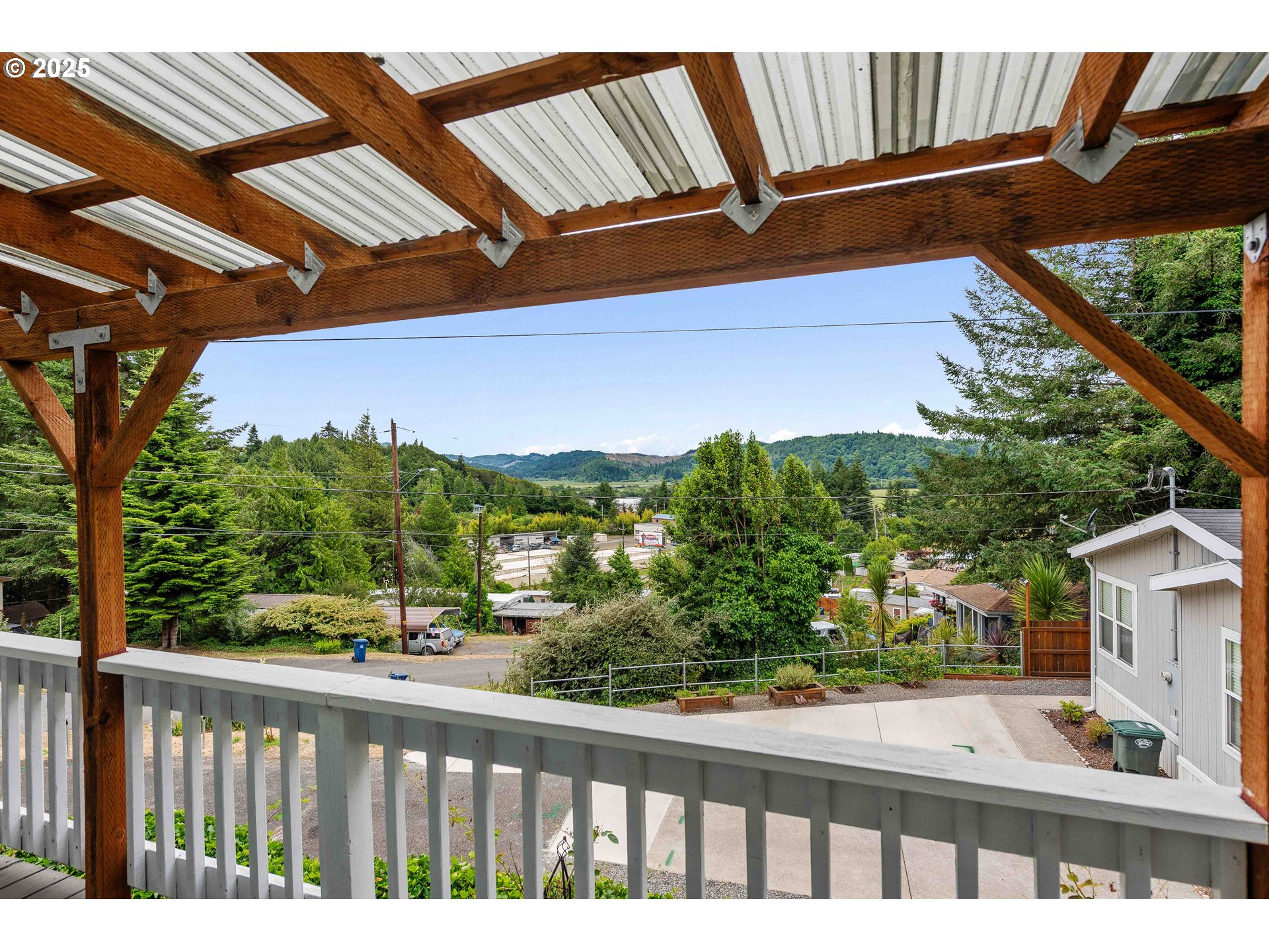 1050 North Cedar Point Road, Unit C8 Coquille, OR 97423 - Photo 6 of 46 Gallery Image 6