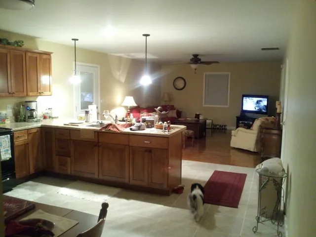 $299,900 | 407 West Pike Street, Vevay, IN 47043