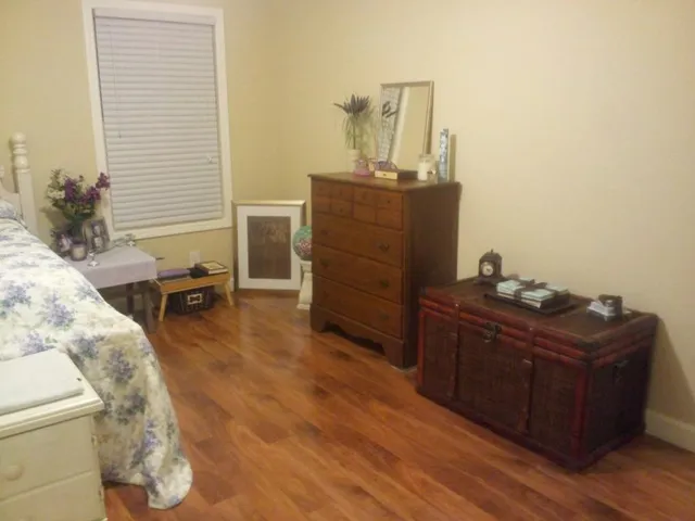 $299,900 | 407 West Pike Street, Vevay, IN 47043