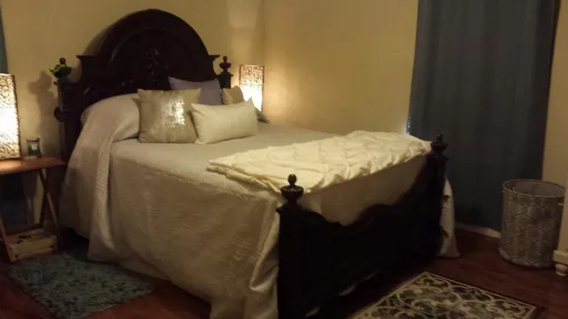 $299,900 | 407 West Pike Street, Vevay, IN 47043